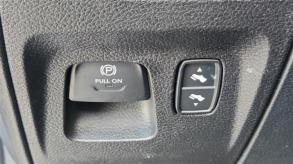new 2025 Ram 1500 car, priced at $49,000
