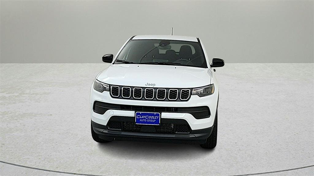 new 2025 Jeep Compass car, priced at $25,000