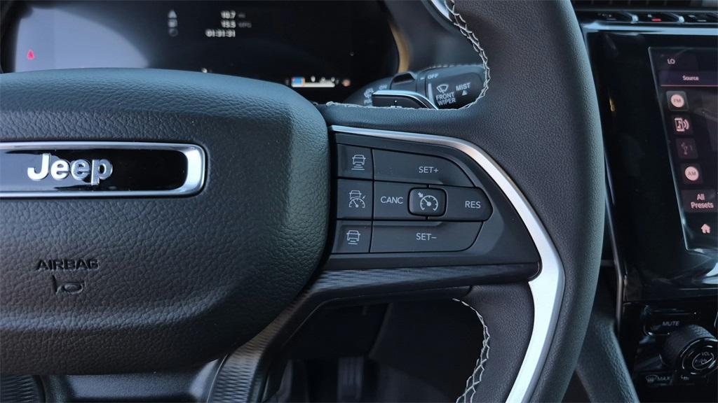 new 2025 Jeep Grand Cherokee L car, priced at $41,021