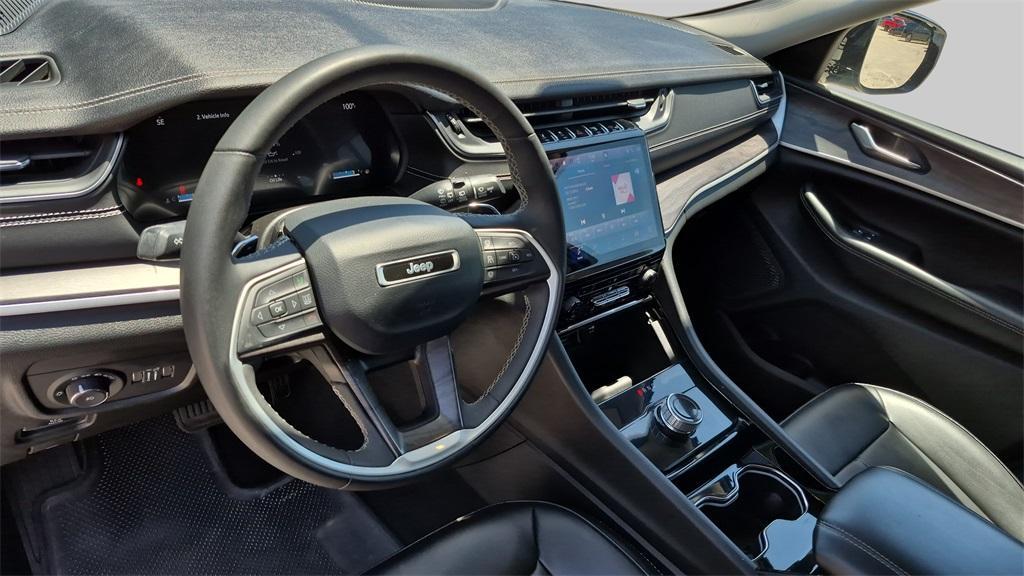 used 2023 Jeep Grand Cherokee car, priced at $27,500