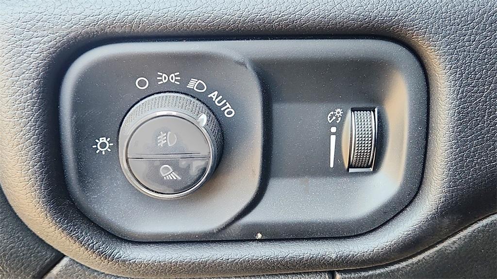 new 2025 Ram 2500 car, priced at $70,342