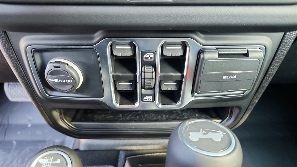 new 2025 Jeep Wrangler car, priced at $57,000