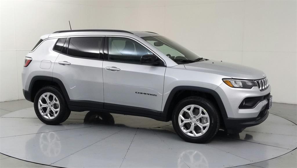 new 2025 Jeep Compass car, priced at $26,000