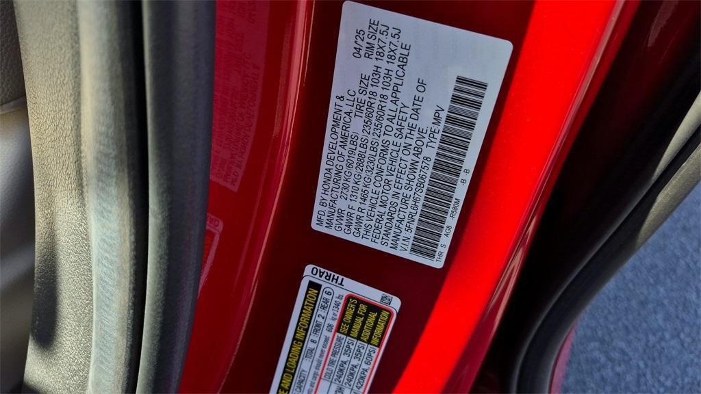 used 2025 Honda Odyssey car, priced at $39,500