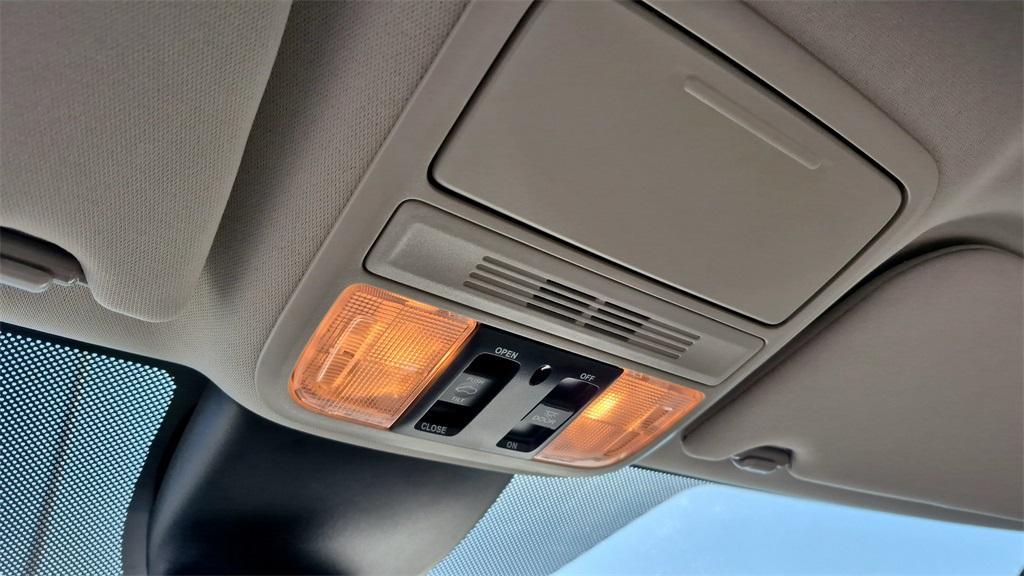 used 2025 Honda Odyssey car, priced at $39,500