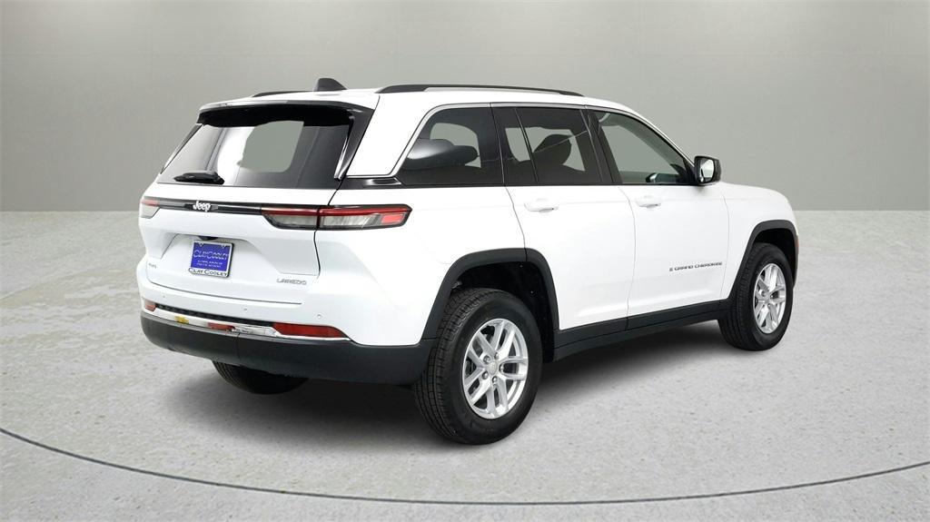 new 2024 Jeep Grand Cherokee car, priced at $33,500