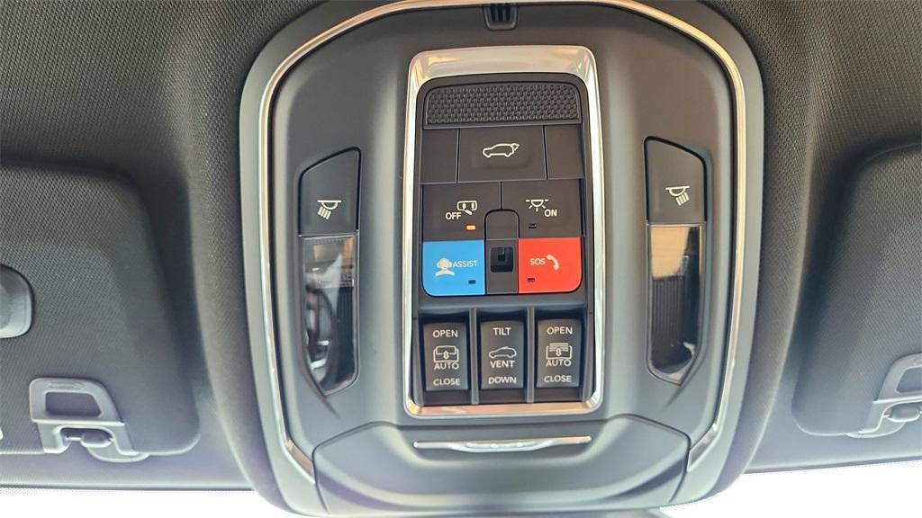 new 2025 Jeep Grand Cherokee L car, priced at $56,500