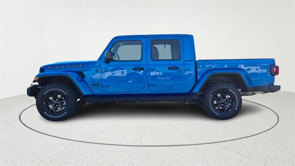 new 2025 Jeep Gladiator car, priced at $45,096