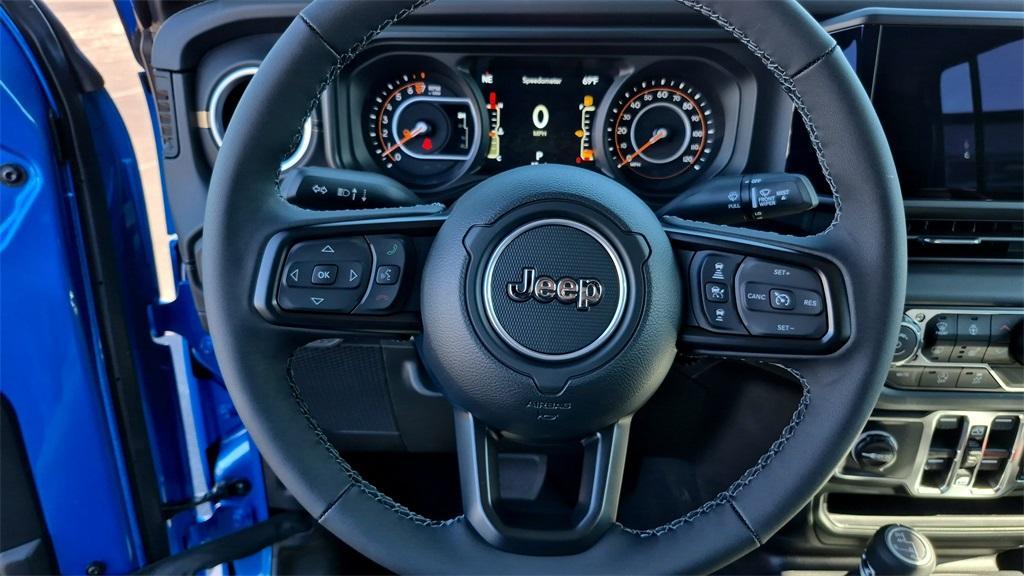 new 2025 Jeep Gladiator car, priced at $45,096