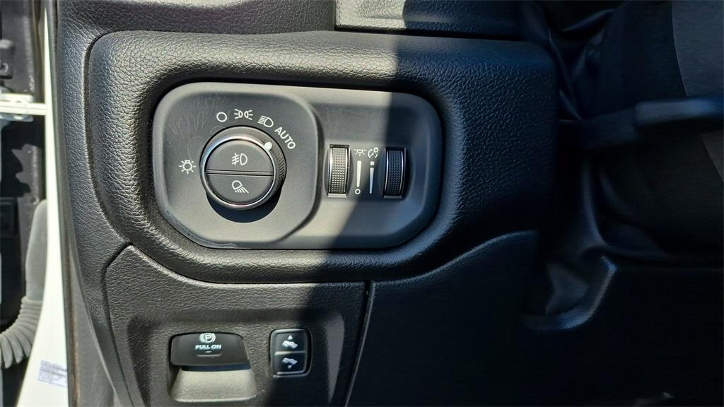 used 2025 Ram 1500 car, priced at $39,018