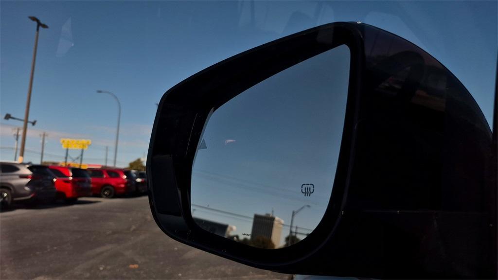 used 2021 Jeep Grand Cherokee L car, priced at $28,099