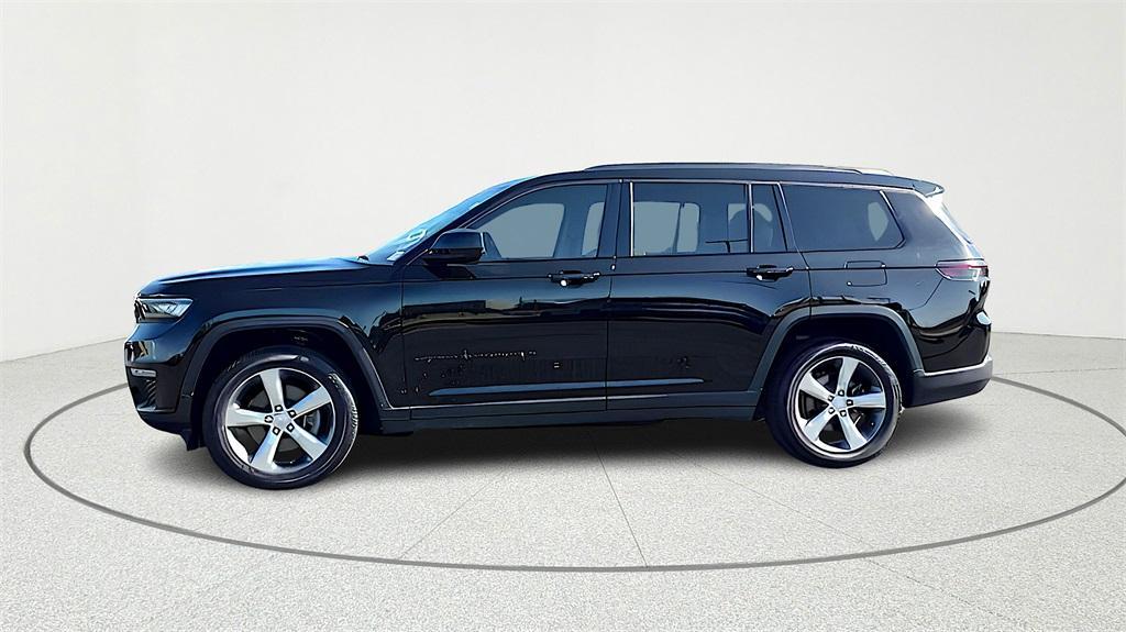 used 2021 Jeep Grand Cherokee L car, priced at $28,099