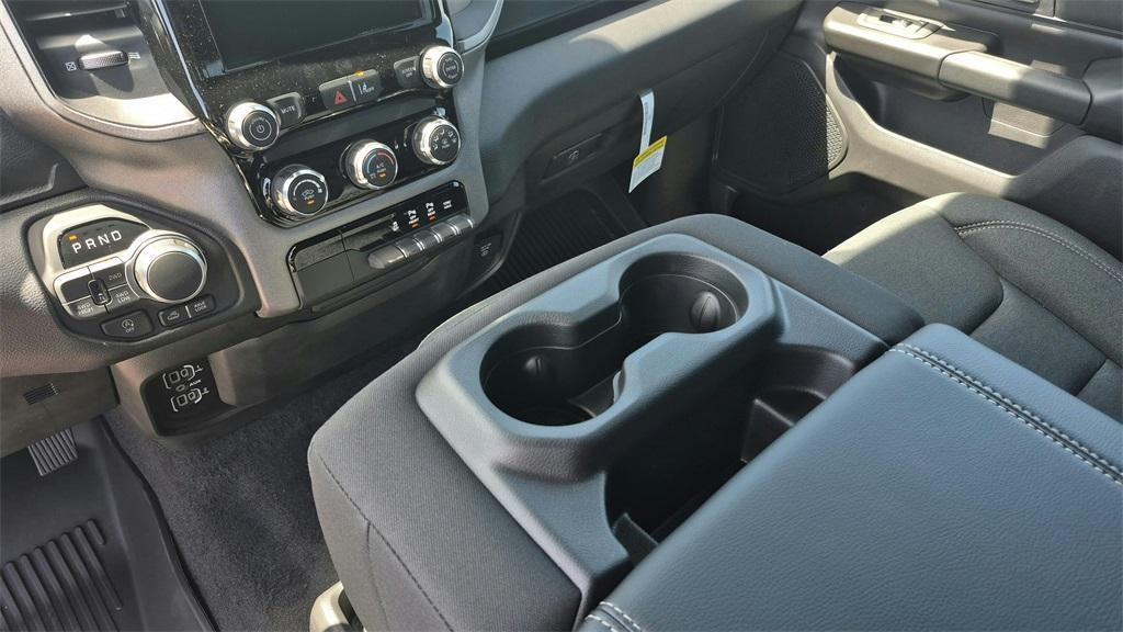 new 2025 Ram 1500 car, priced at $47,000