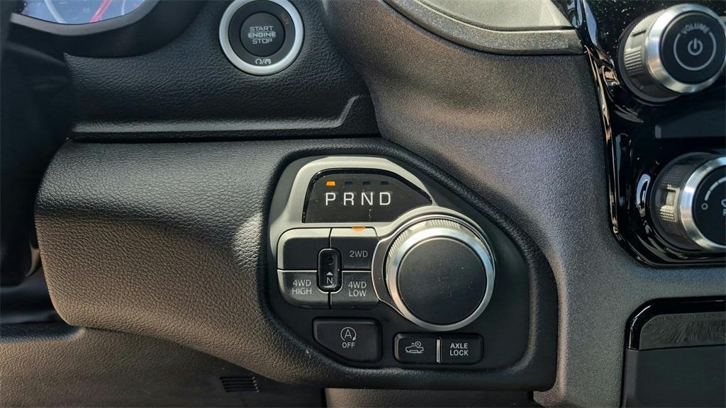 new 2025 Ram 1500 car, priced at $47,000