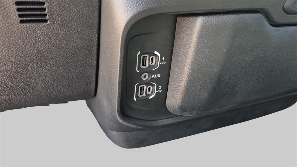 new 2025 Ram 1500 car, priced at $47,000