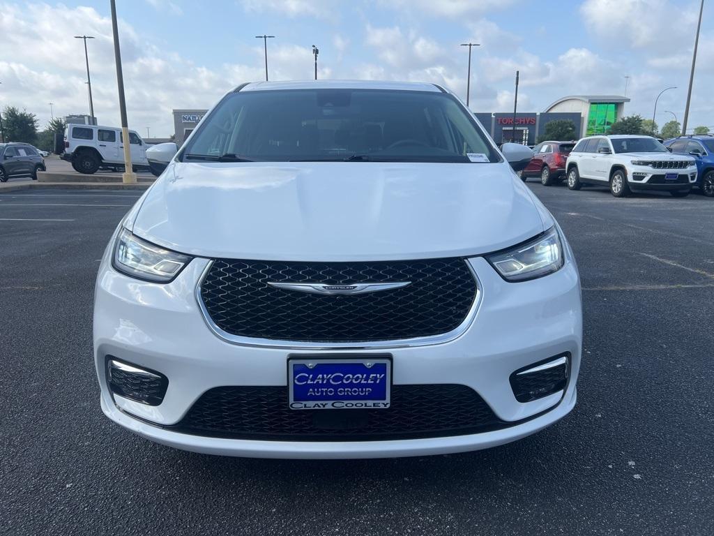 used 2023 Chrysler Pacifica car, priced at $23,000