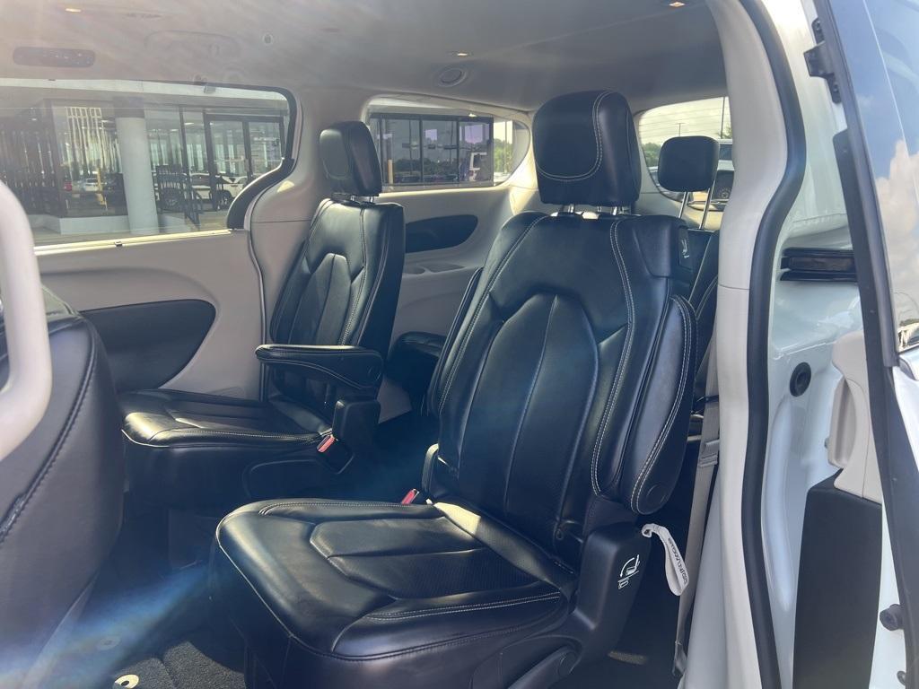 used 2023 Chrysler Pacifica car, priced at $23,000