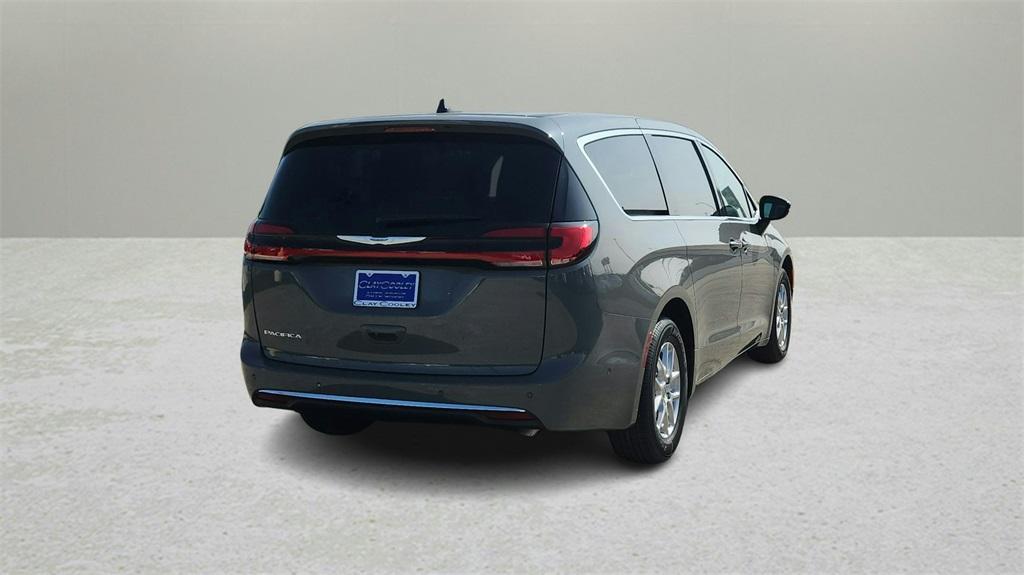 new 2025 Chrysler Pacifica car, priced at $39,000