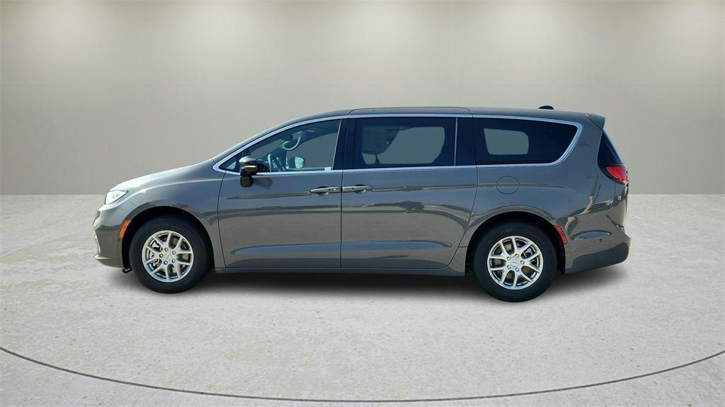 new 2025 Chrysler Pacifica car, priced at $39,000