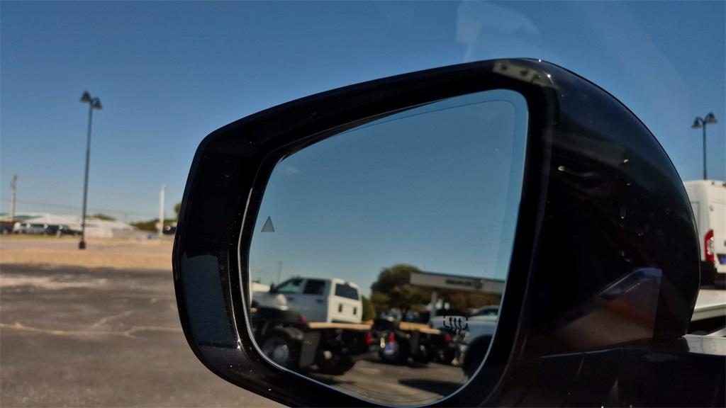 new 2025 Jeep Grand Cherokee L car, priced at $67,522