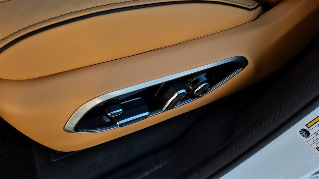 new 2025 Jeep Grand Cherokee L car, priced at $67,522