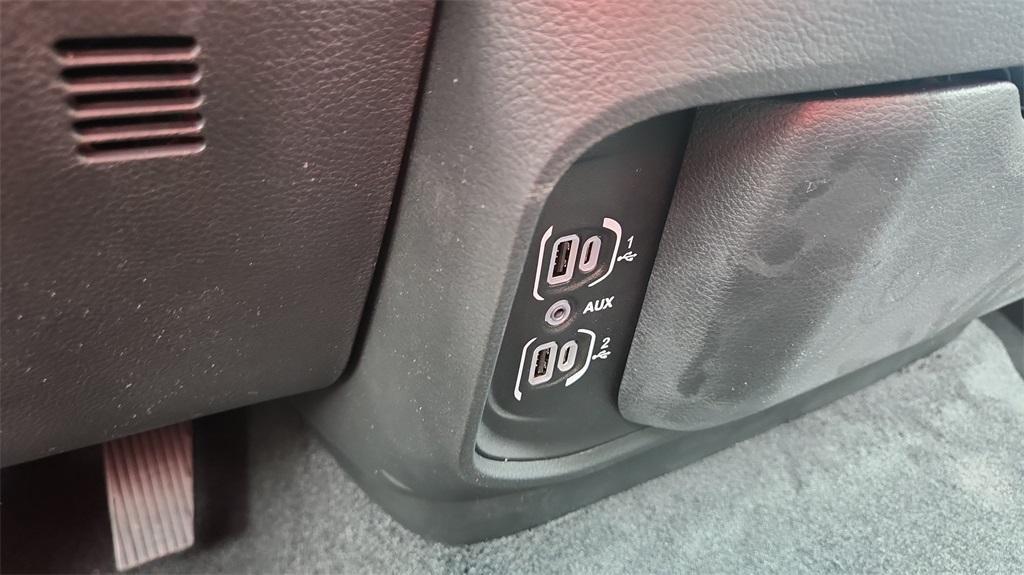 new 2025 Ram 1500 car, priced at $35,470