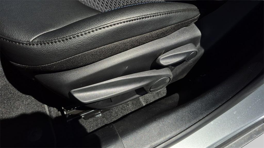 new 2025 Jeep Compass car, priced at $29,546