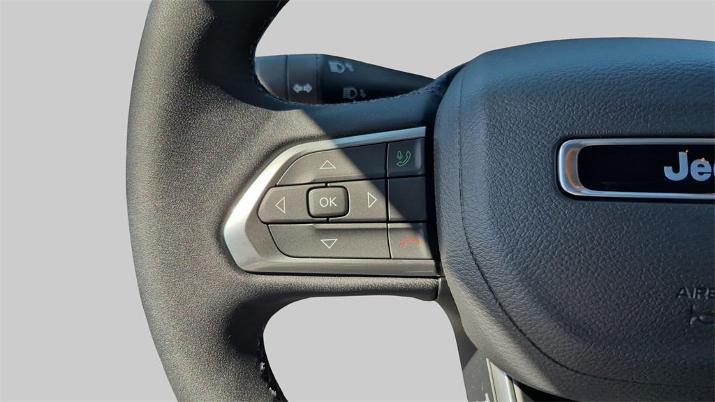 new 2025 Jeep Compass car, priced at $29,546