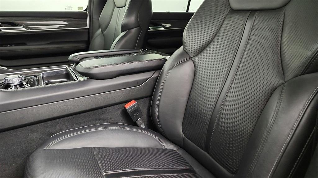 used 2022 Jeep Wagoneer car, priced at $52,000