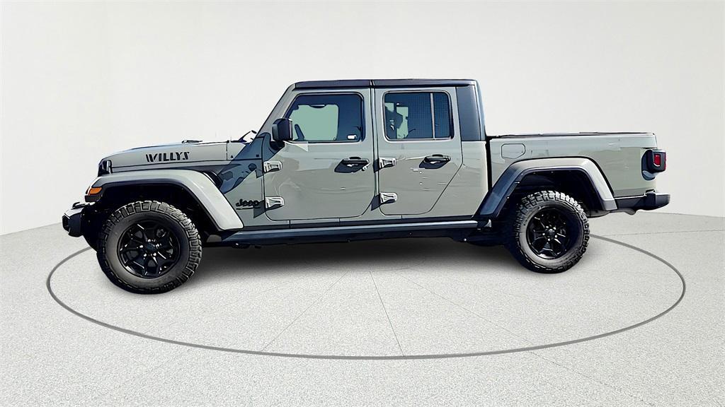 used 2022 Jeep Gladiator car, priced at $33,000
