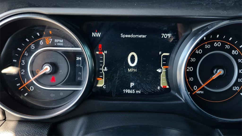 used 2022 Jeep Gladiator car, priced at $33,000