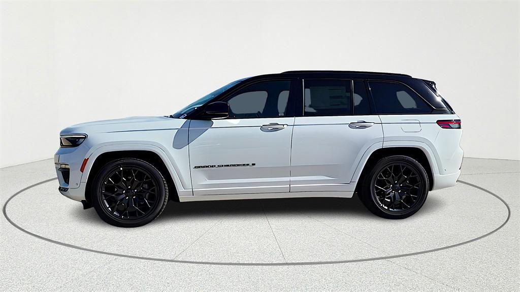 new 2025 Jeep Grand Cherokee car, priced at $65,562