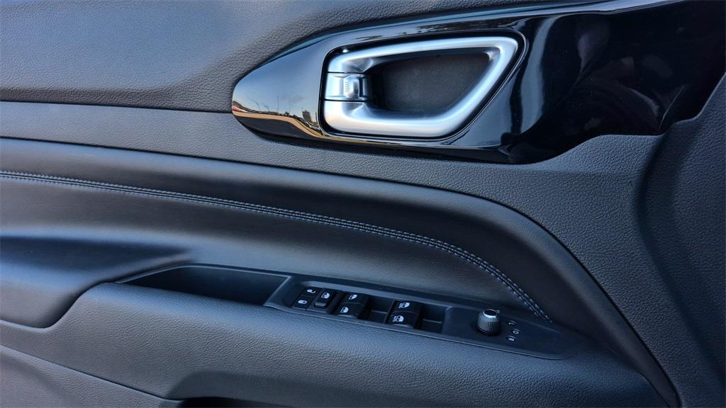 new 2026 Jeep Compass car, priced at $30,234