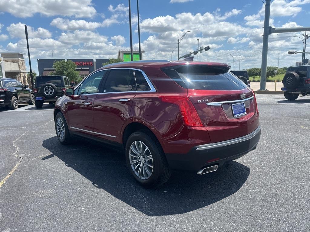 used 2017 Cadillac XT5 car, priced at $17,000