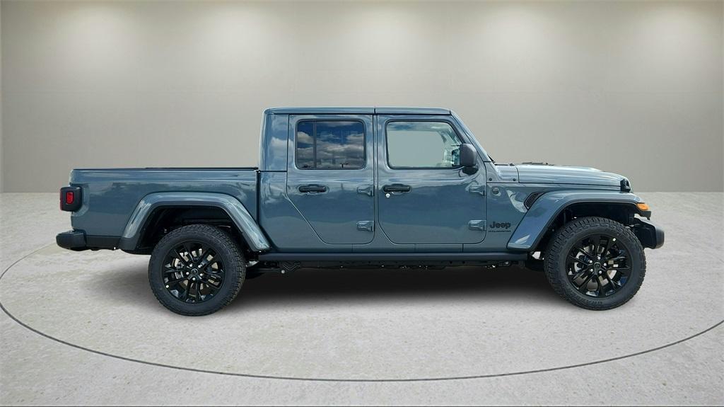 new 2025 Jeep Gladiator car, priced at $37,500