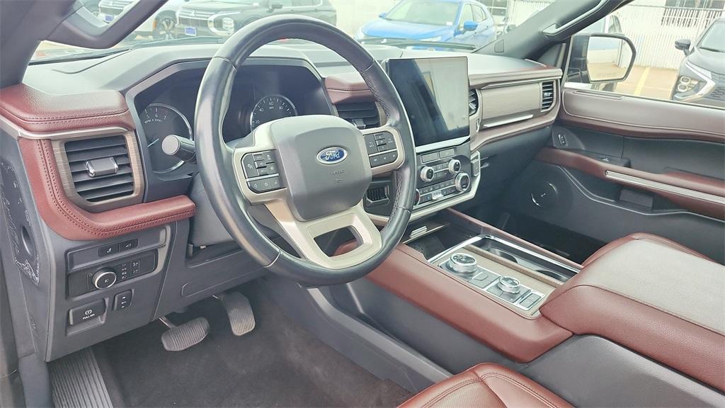 used 2022 Ford Expedition car, priced at $44,500