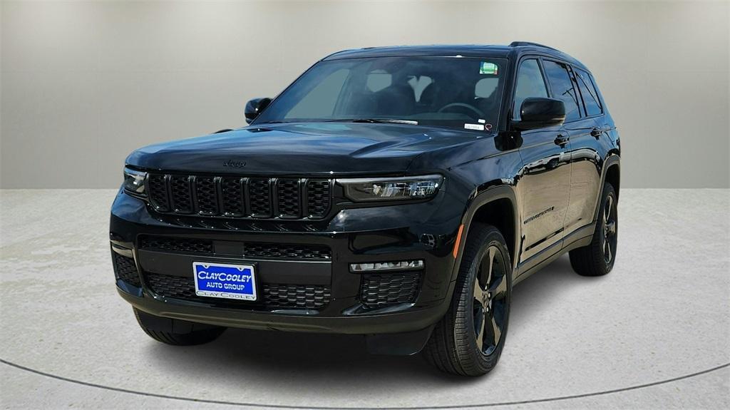new 2025 Jeep Grand Cherokee L car, priced at $45,500