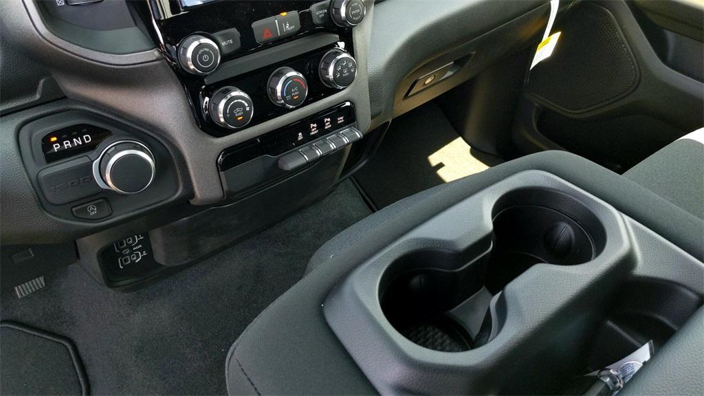 new 2025 Ram 1500 car, priced at $41,000