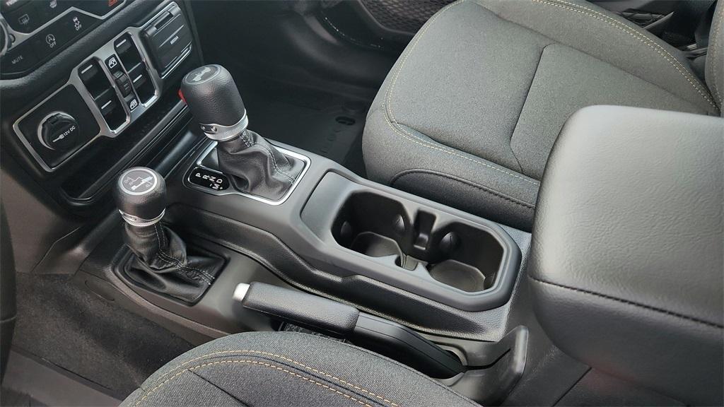 new 2025 Jeep Wrangler car, priced at $45,000