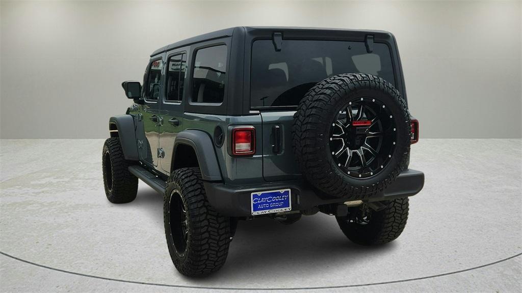 new 2025 Jeep Wrangler car, priced at $60,557
