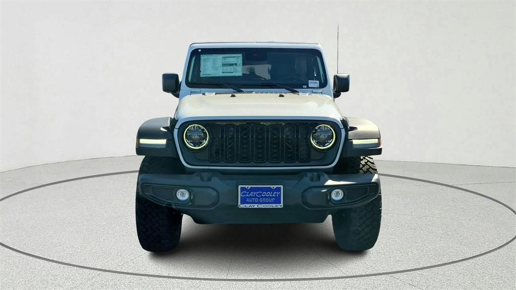 new 2025 Jeep Wrangler car, priced at $47,124