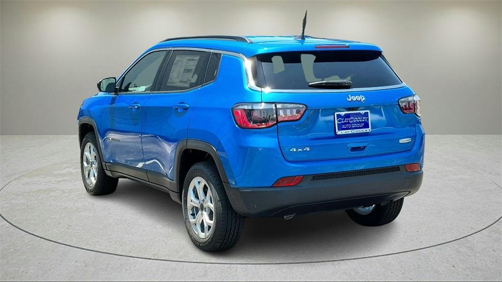 new 2025 Jeep Compass car, priced at $26,000