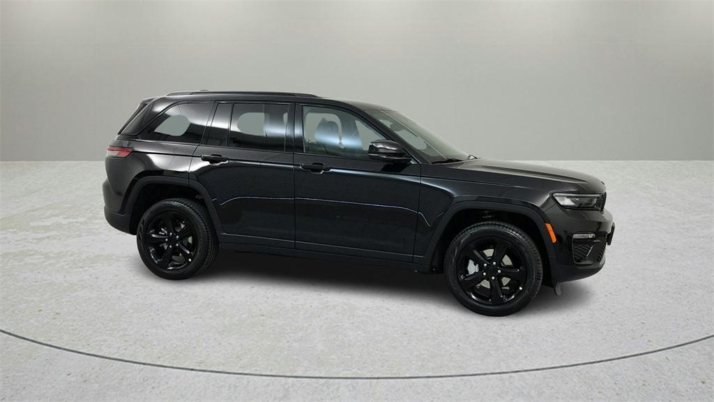 new 2024 Jeep Grand Cherokee car, priced at $43,165