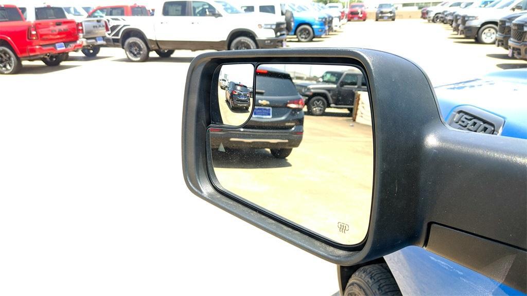 new 2025 Ram 1500 car, priced at $42,000