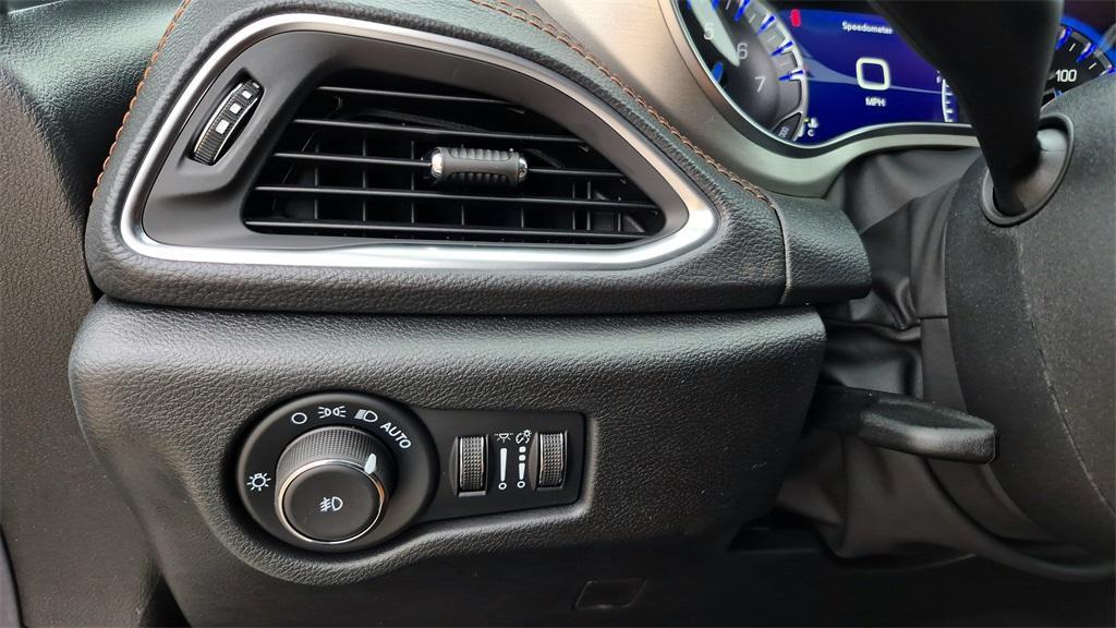 new 2026 Chrysler Pacifica car, priced at $51,555