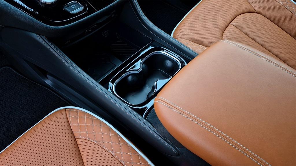 new 2026 Chrysler Pacifica car, priced at $51,555