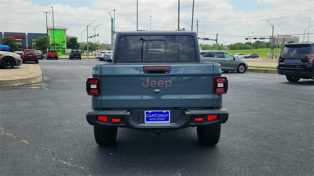 new 2025 Jeep Gladiator car, priced at $51,792