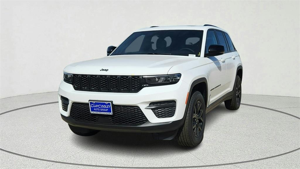 new 2025 Jeep Grand Cherokee car, priced at $40,630