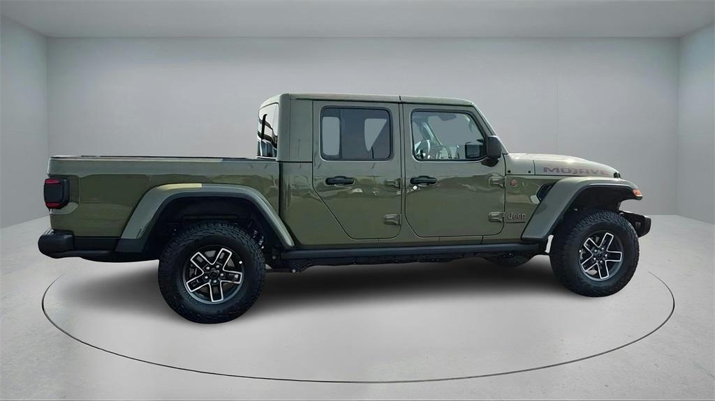 new 2025 Jeep Gladiator car, priced at $52,500