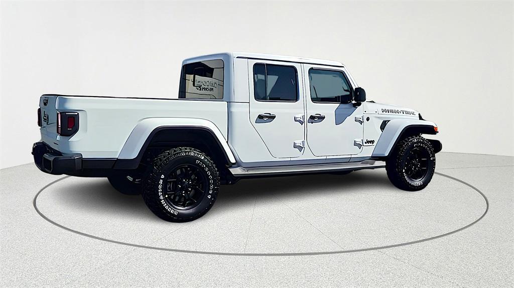 new 2025 Jeep Gladiator car, priced at $44,560